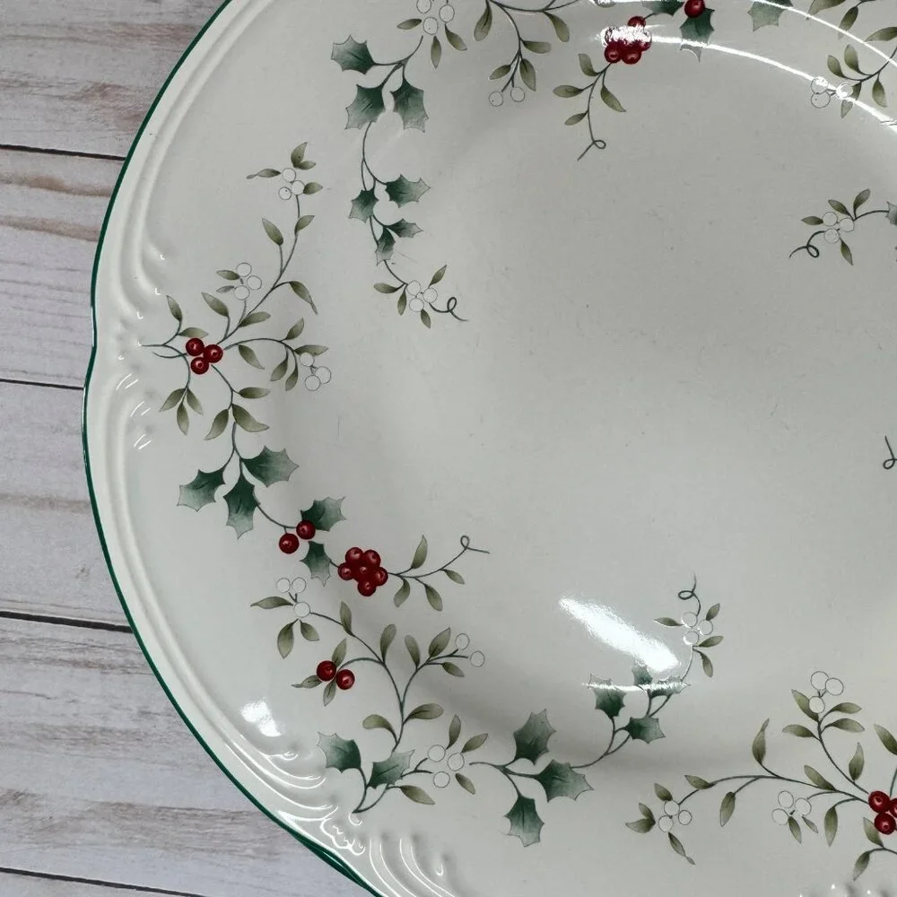 Pfaltzgraff Winterberry 10